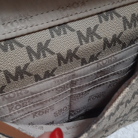 Michael Kors Beige and Brown Signature Tote - Picture 9 of 14